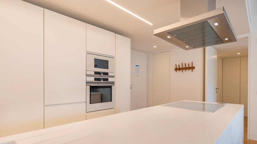 Unique Belém 1BDR Apartment by LovelyStay