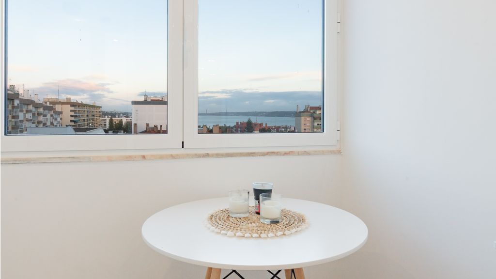Stylish Apartment W/ River View by LovelyStay