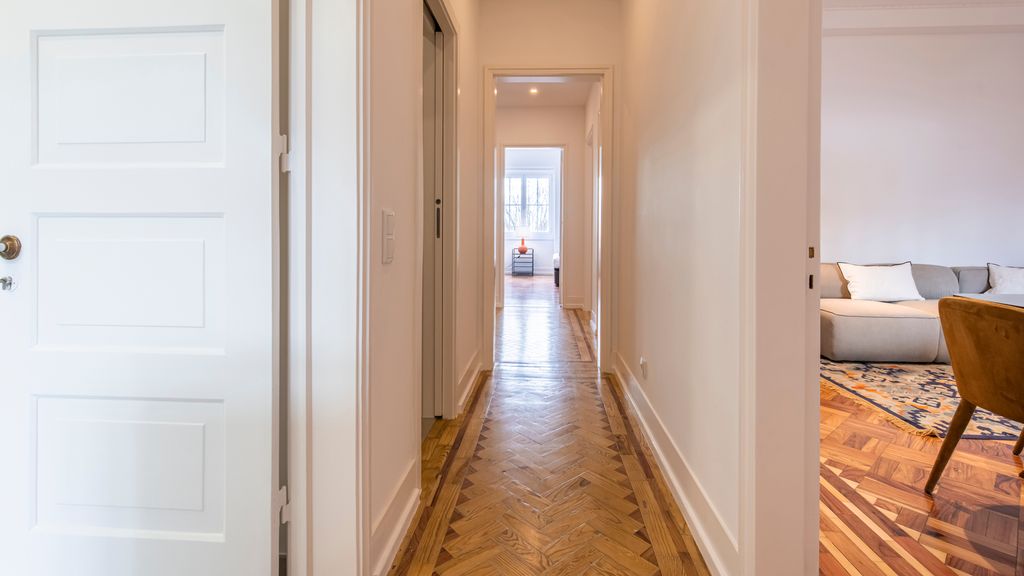 Magnificent 4BDR Apartment in Lisbon by LovelyStay
