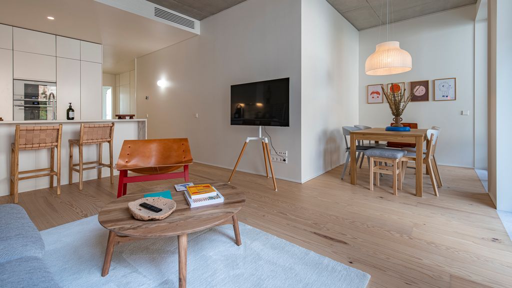 Deluxe 2BDR Apartment W/ Patio by LovelyStay