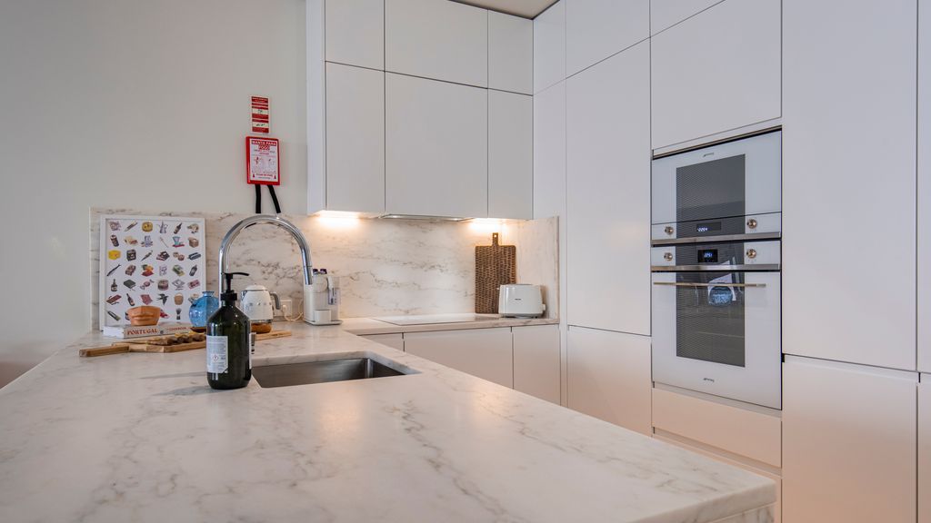 Deluxe 2BDR Apartment W/ Patio by LovelyStay
