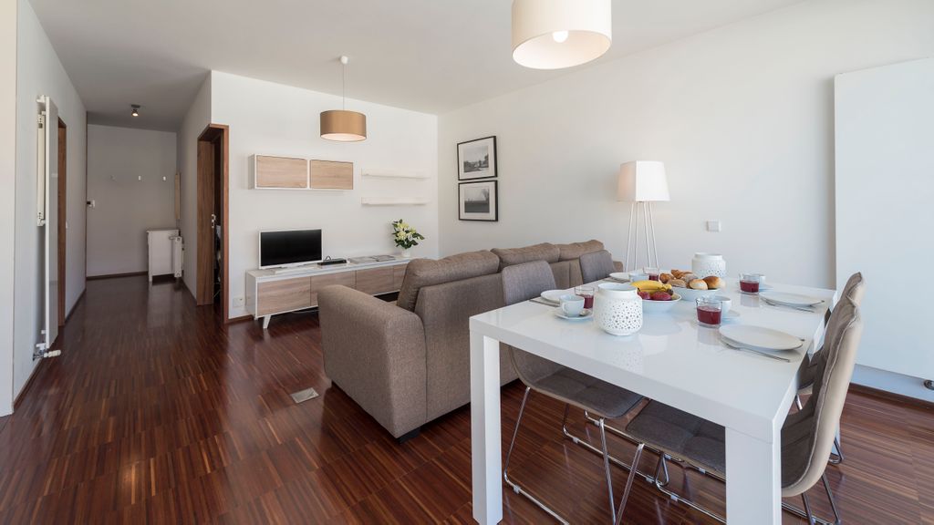 Casas Brancas w/ Balcony & Parking by LovelyStay