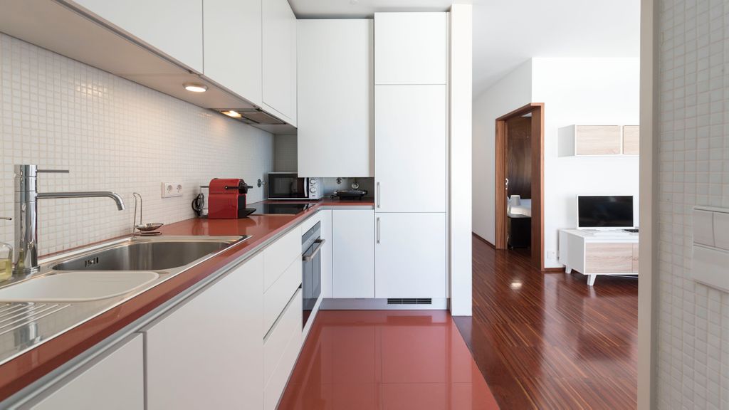 Casas Brancas w/ Balcony & Parking by LovelyStay