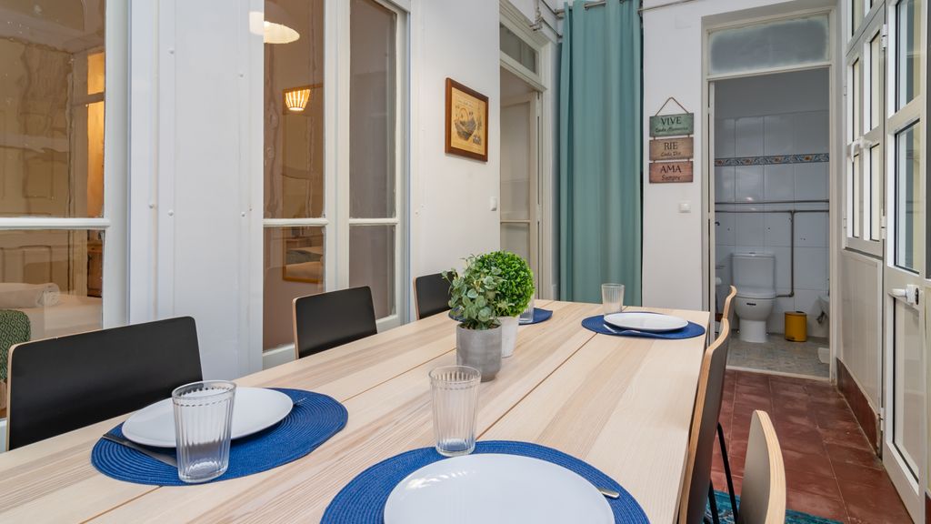 Spacious 2BR in Anjos by LovelyStay