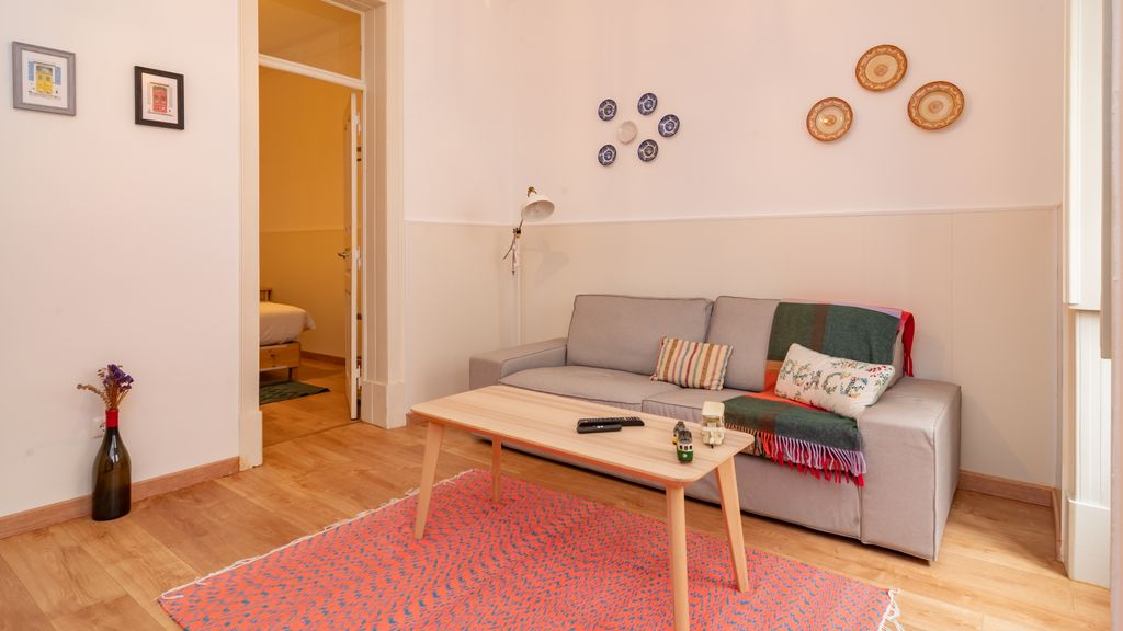 Spacious 2BR in Anjos by LovelyStay