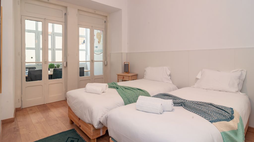 Spacious 2BR in Anjos by LovelyStay