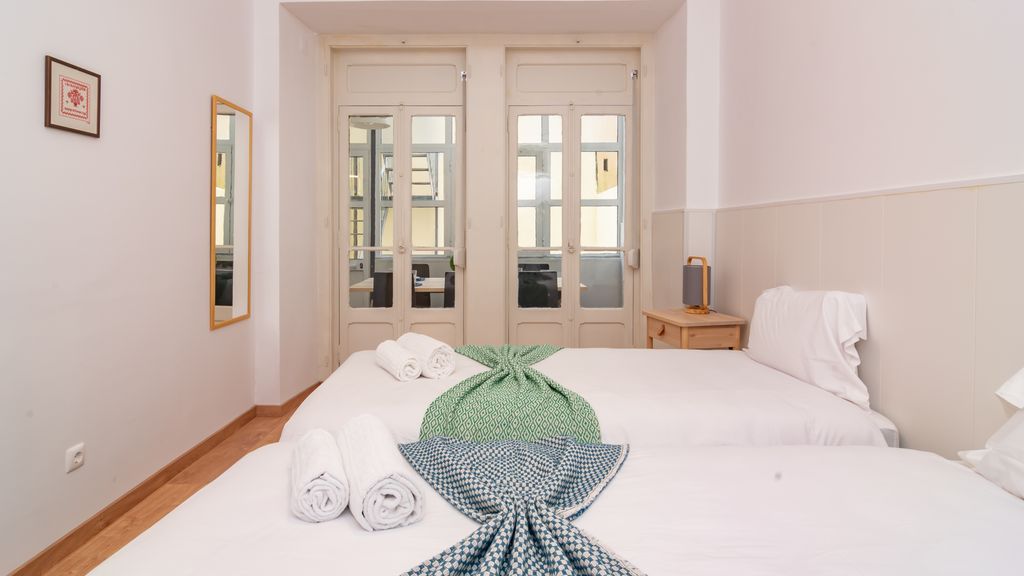 Spacious 2BR in Anjos by LovelyStay