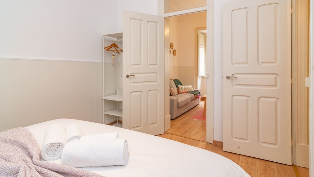 Spacious 2BR in Anjos by LovelyStay