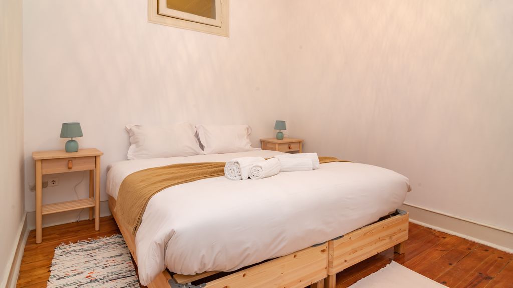 Spacious 3BR in Anjos I by LovelyStay