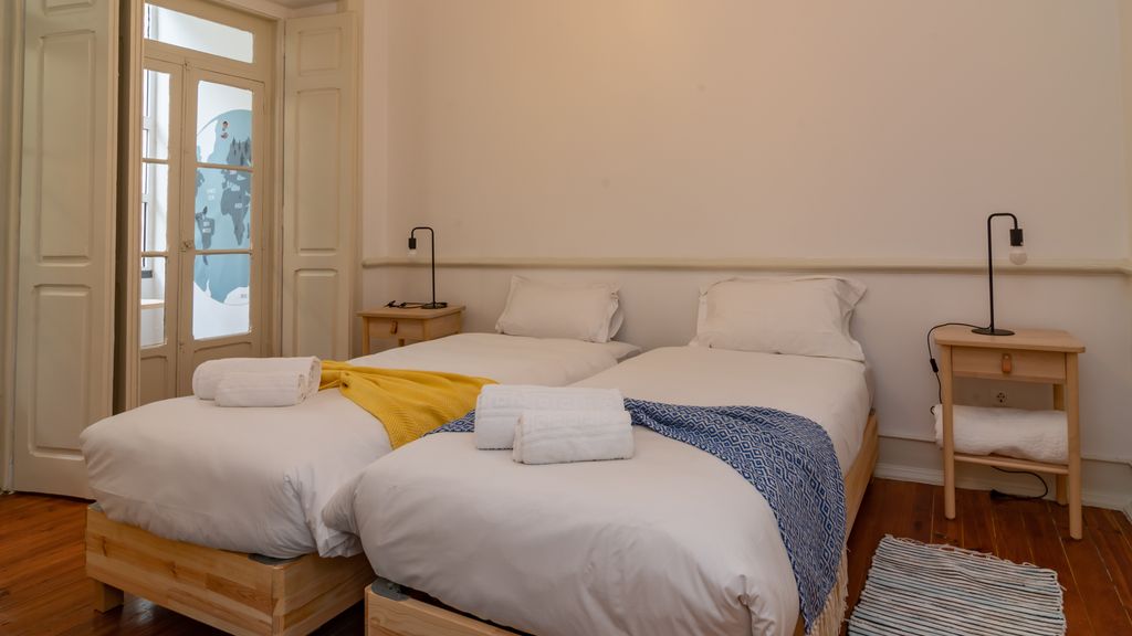 Spacious 3BR in Anjos I by LovelyStay