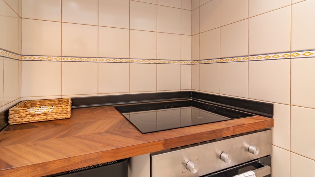 Spacious 3BR in Anjos I by LovelyStay