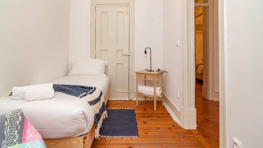 Spacious 3BR in Anjos I by LovelyStay