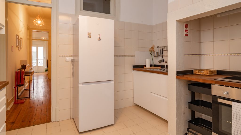 Spacious 3BR in Anjos I by LovelyStay