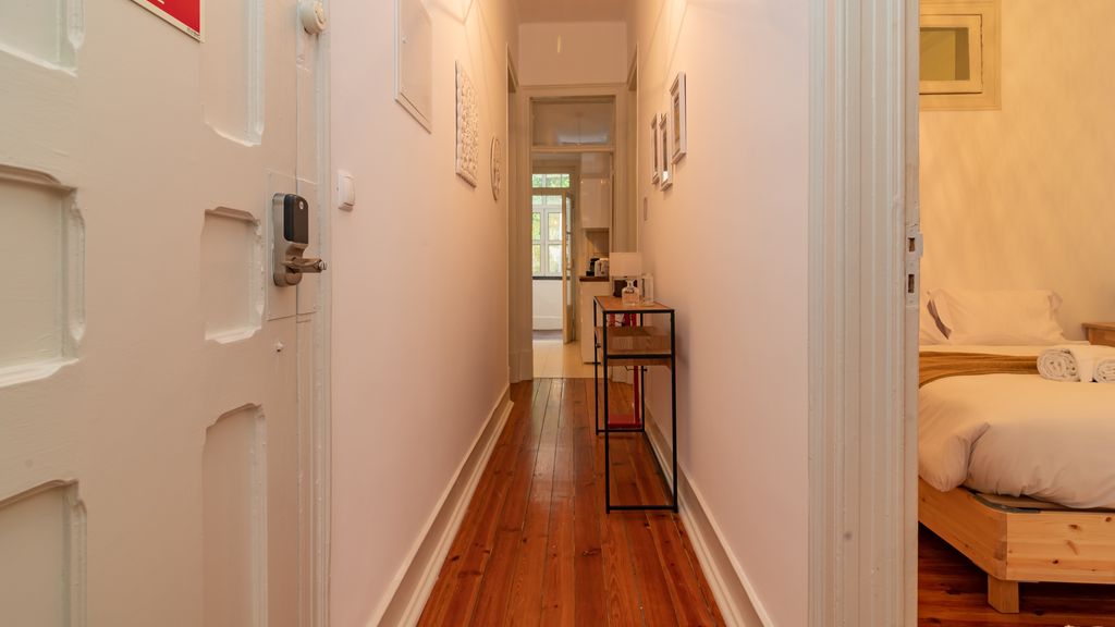 Spacious 3BR in Anjos I by LovelyStay