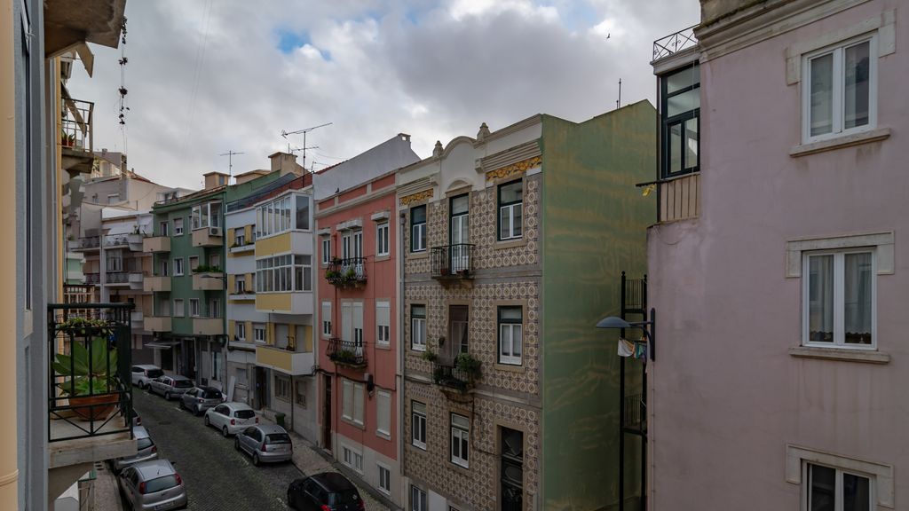 Spacious 3BR in Anjos II by LovelyStay