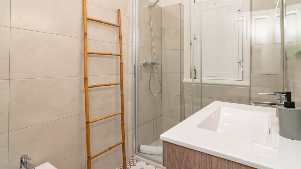 Spacious 3BR in Anjos II by LovelyStay