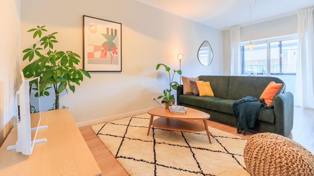 Enjoy Bonfim Central 2BR Apartment by LovelyStay
