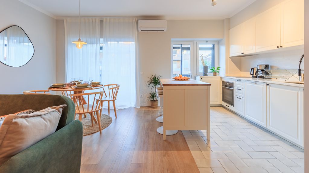 Enjoy Bonfim Central 2BR Apartment by LovelyStay