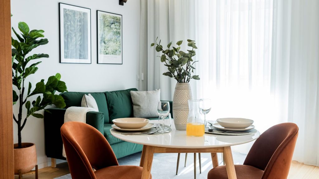 Almada 551 - 0.2 l Private Garden by LovelyStay