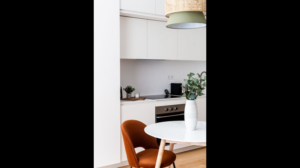 Almada 551 - 0.2 l Private Garden by LovelyStay