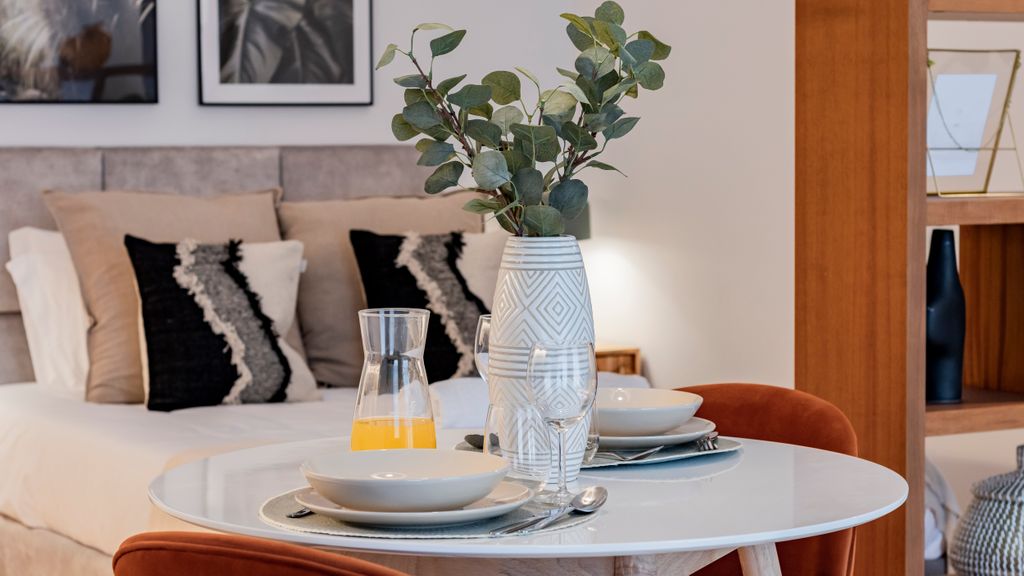 Almada 551 - 0.2 l Private Garden by LovelyStay