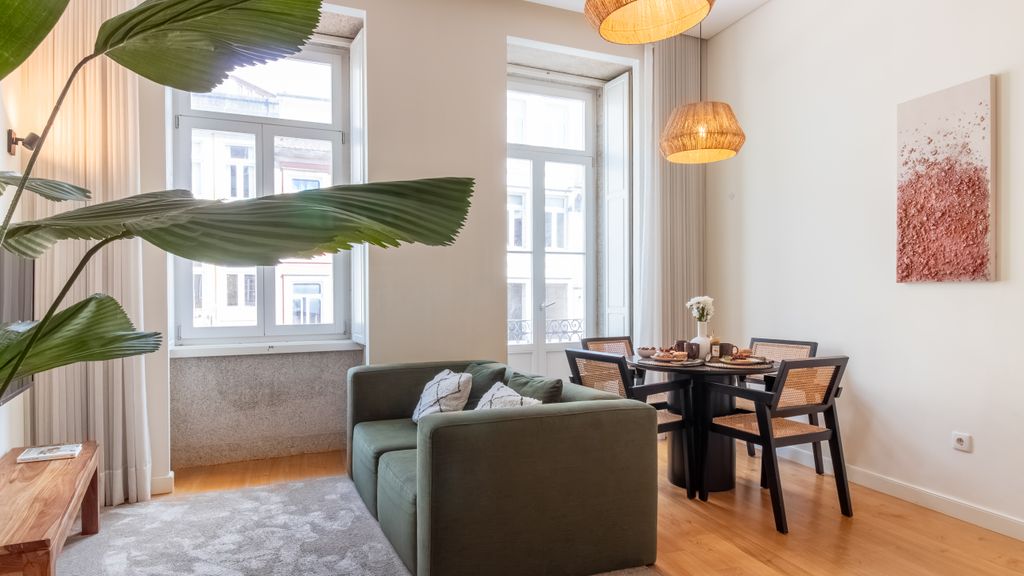 Mouzinho 215 - Apartment 102 by LovelyStay