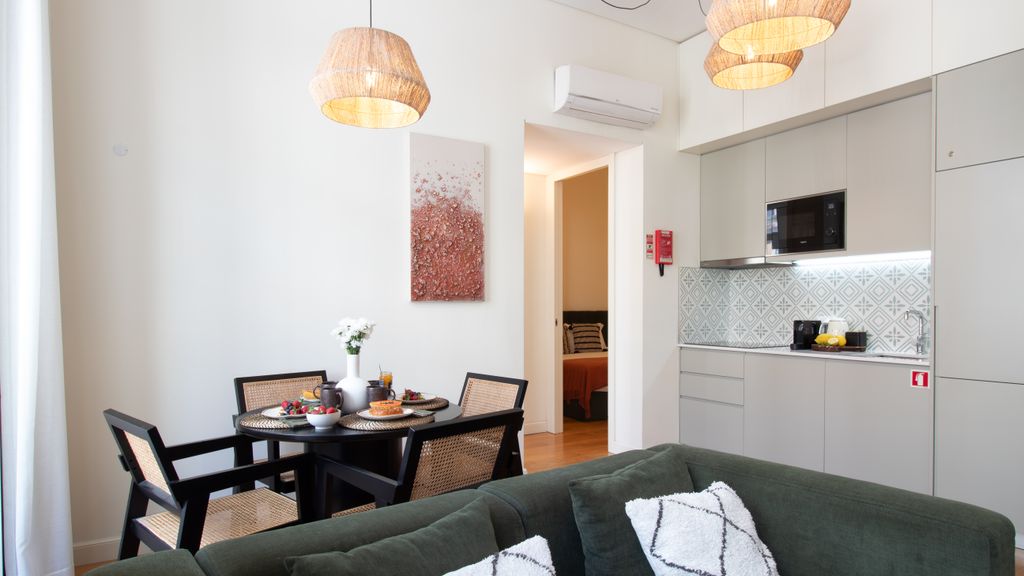 Mouzinho 215 - Apartment 102 by LovelyStay
