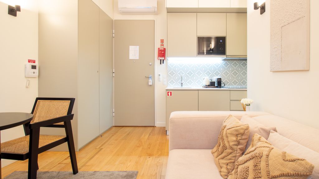 Mouzinho 215 - Apartment 201 by LovelyStay