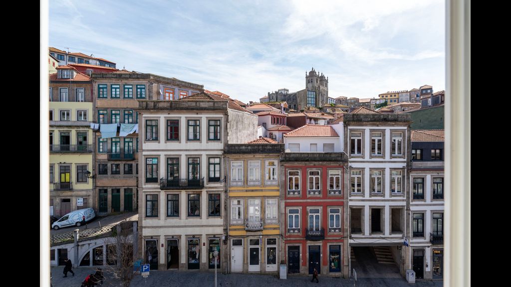 Mouzinho 215 - Apartment 303 by LovelyStay