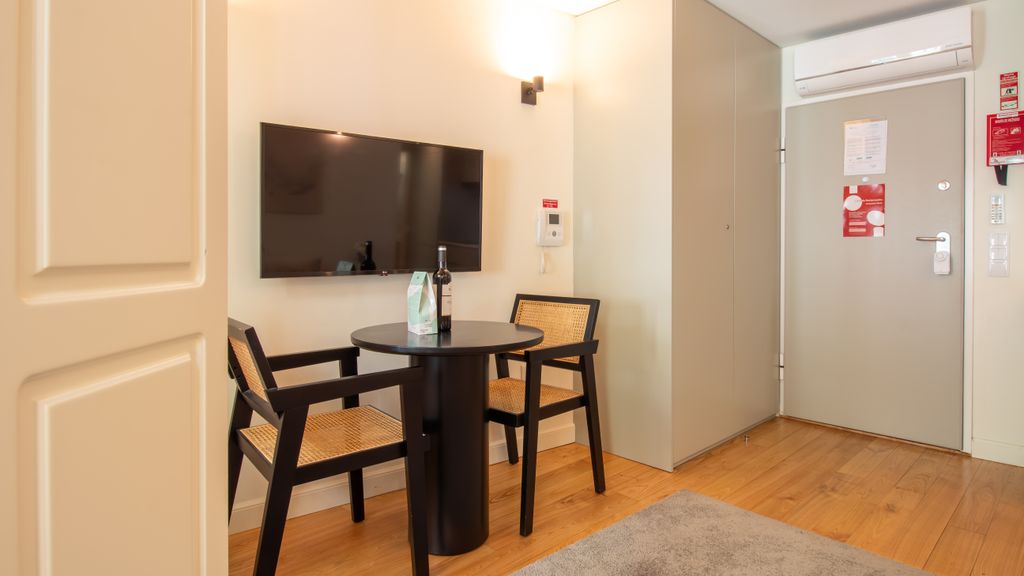 Mouzinho 215 - Apartment 301 by LovelyStay