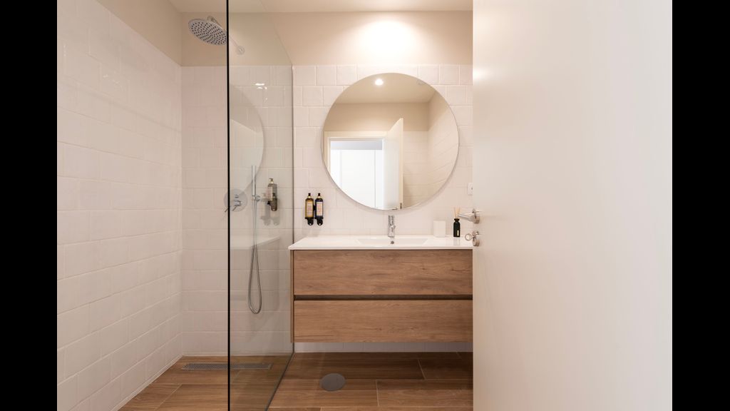 Ando Living - Flores 200 House - 102