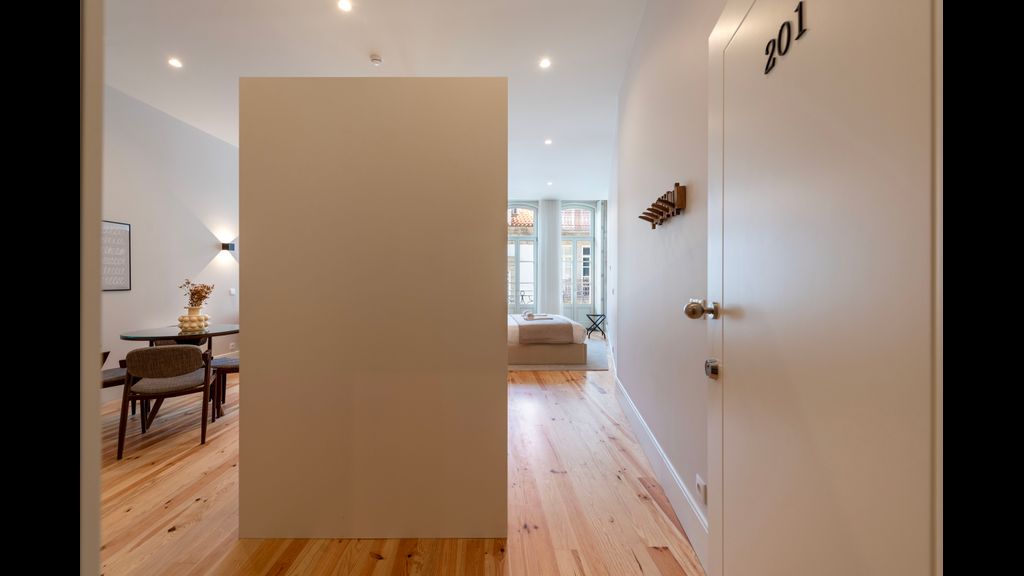 Ando Living - Flores 200 House - 201