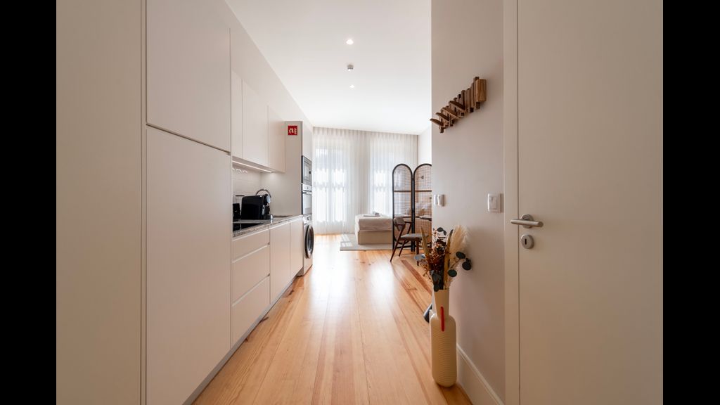 Ando Living - Flores 200 House - 302