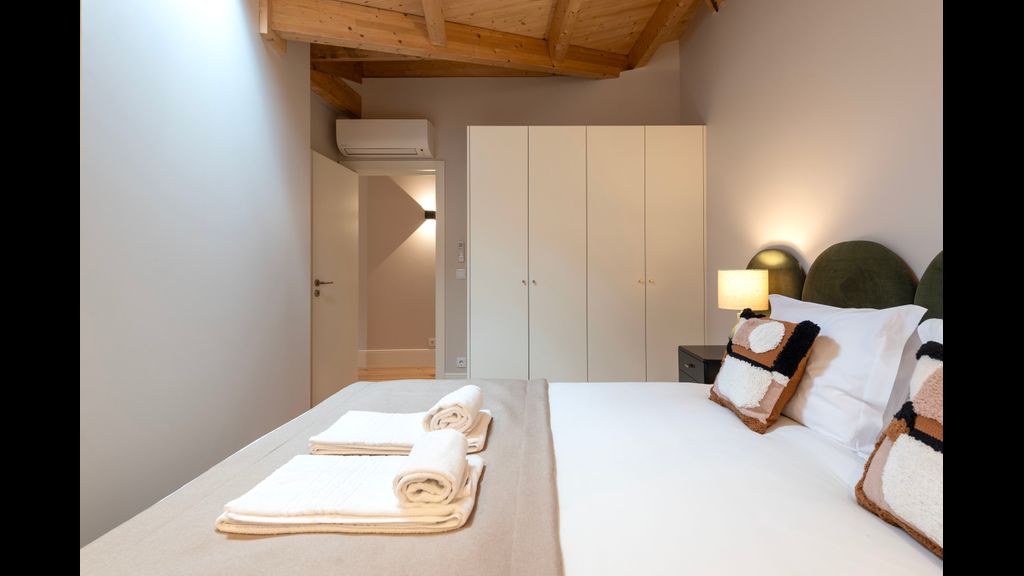 Ando Living - Flores 200 House - 401