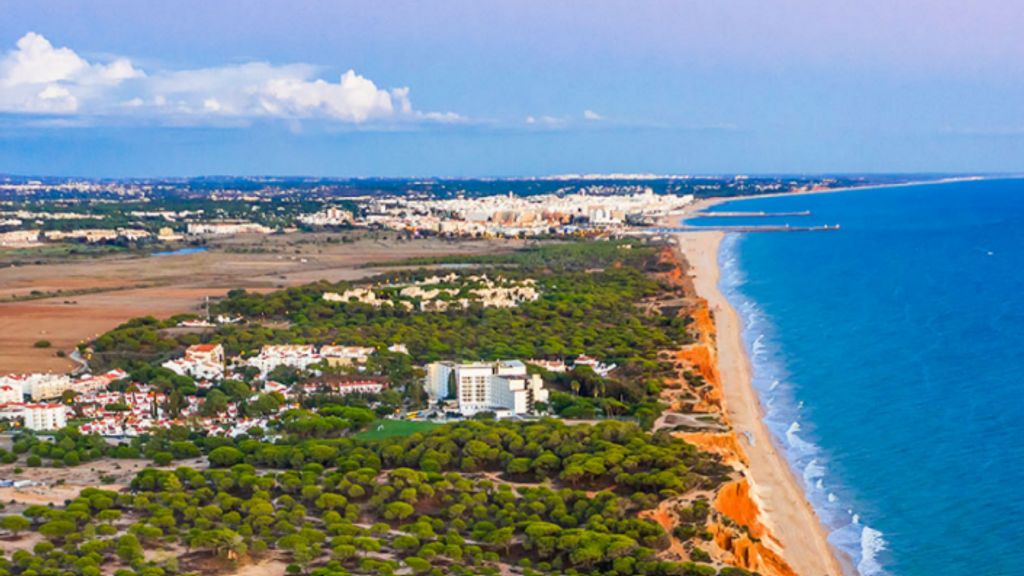 Falésia 2 BDR Flat 5min to the beach by LovelyStay