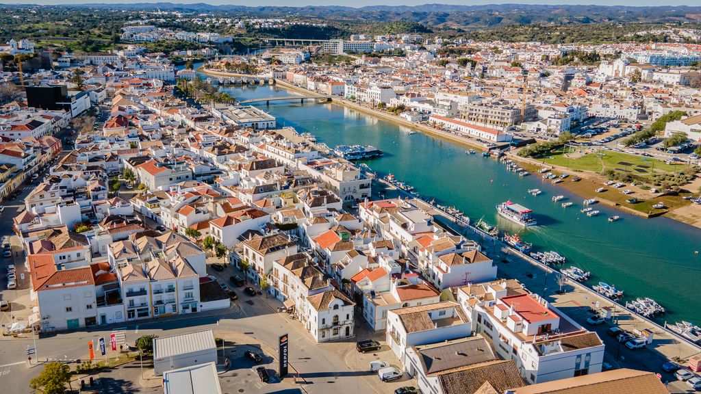 Sea Feeling Apartment in Tavira by LovelyStay