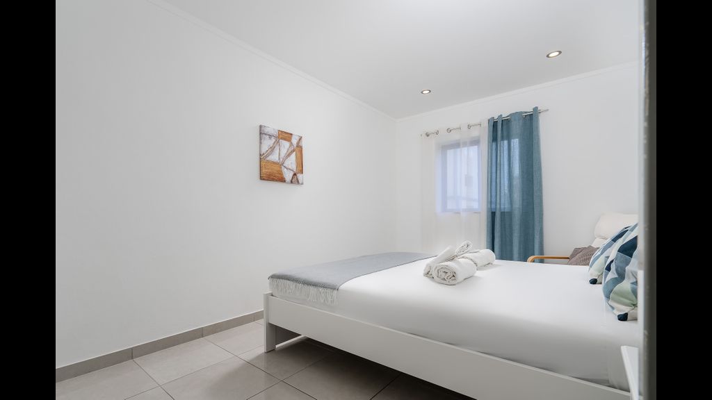 Wonderful Praia da Rocha Flat by LovelyStay