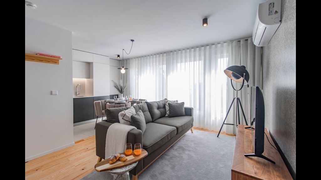 Stunning 2BR Apartment w/ Terrace by LovelyStay