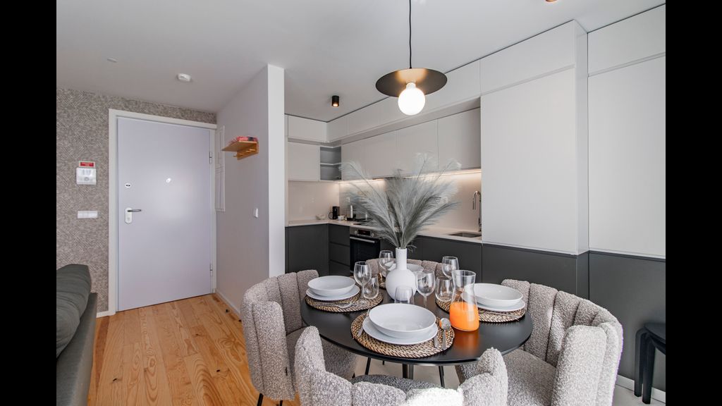 Stunning 2BR Apartment w/ Terrace by LovelyStay