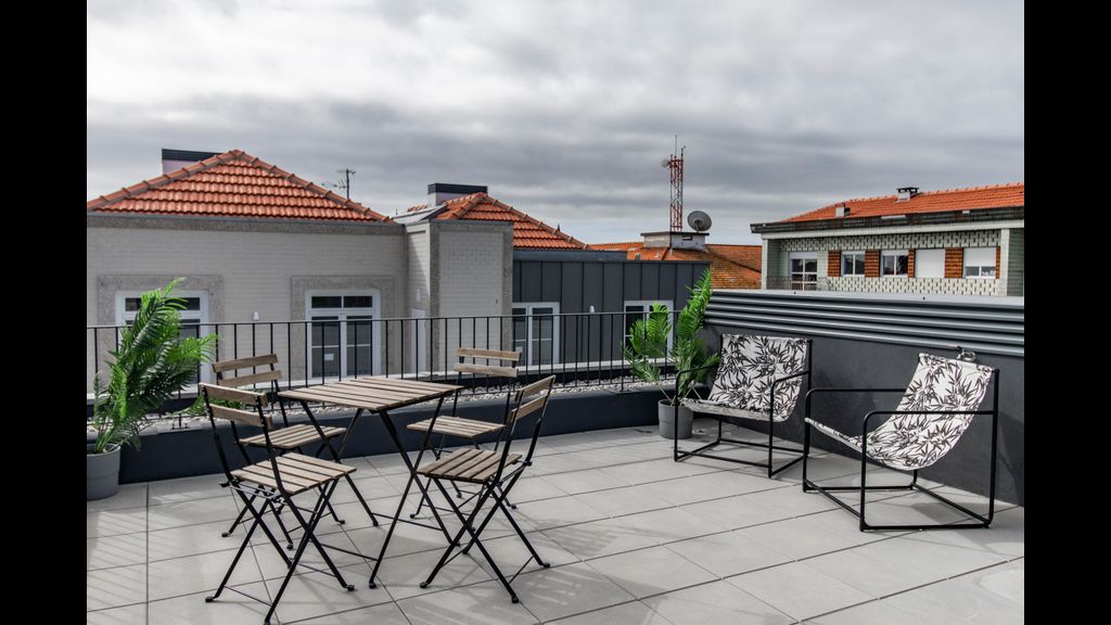Stunning 2BR Apartment w/ Terrace by LovelyStay
