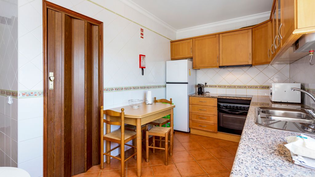 Luminous 3BDR Apartment W/Balcony by LovelyStay