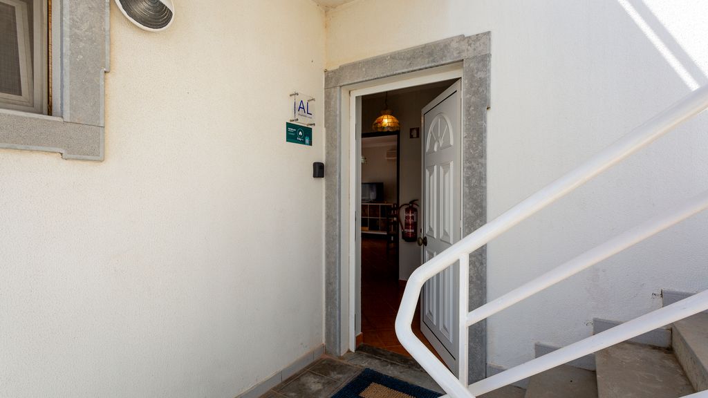 Luminous 3BDR Apartment W/Balcony by LovelyStay