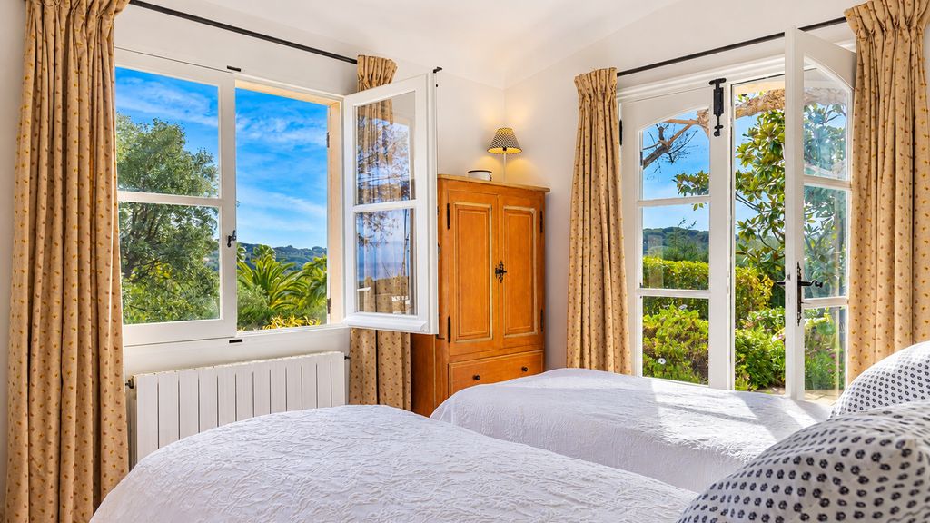 Soleil Marin - Villa with Sea View