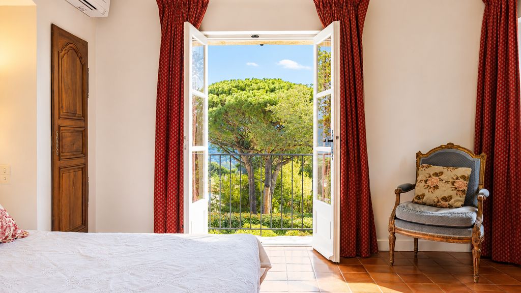 Soleil Marin - Villa with Sea View