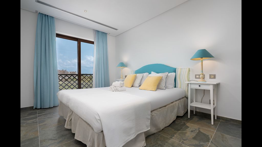 Elegance Apartment W/ Balcony & Pool by LovelyStay