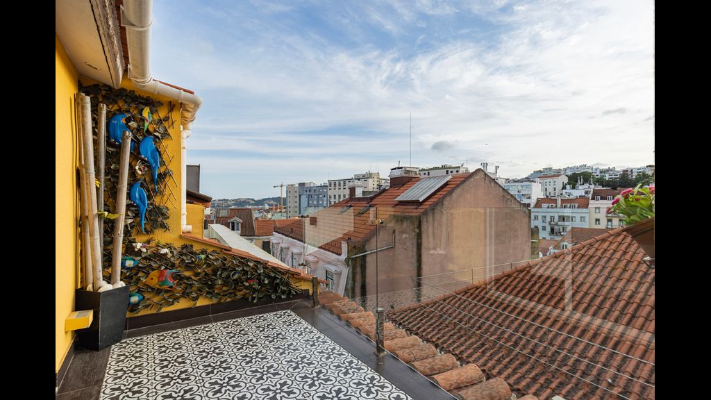 Peaceful Loft - Amazing Terrace & View