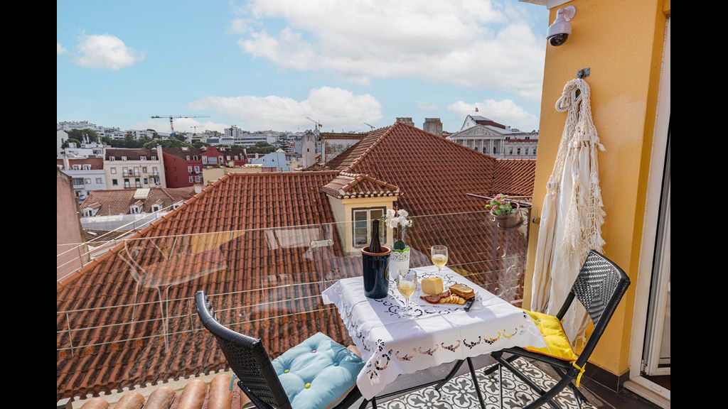 Peaceful Loft - Amazing Terrace & View