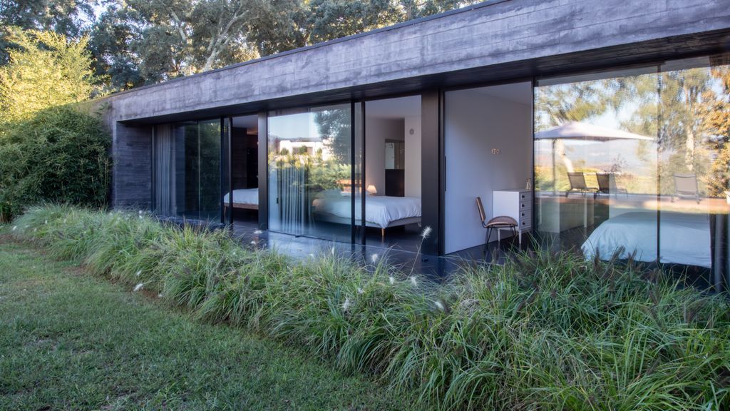 Casa dos Sobreiros by LovelyStay