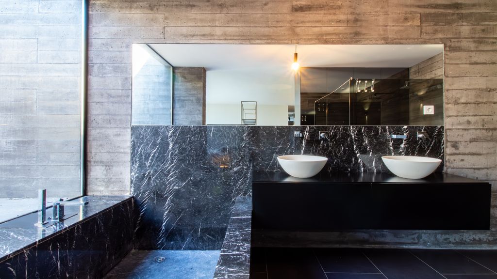 Casa dos Sobreiros by LovelyStay