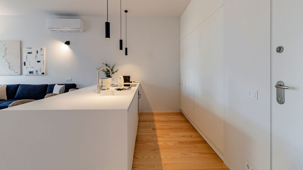 Almada 551 - 2.1 l Modern Haven by LovelyStay